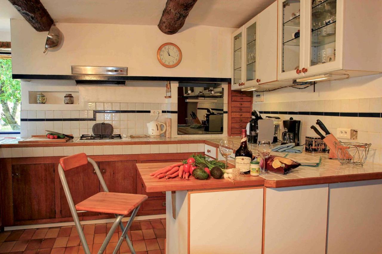 Вилла La Colle En Provence Main House Sigonce Экстерьер фото